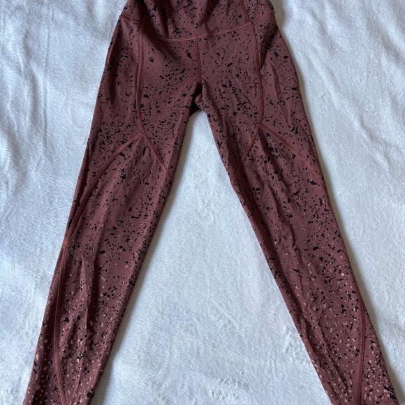 Lululemon To The Beat Tight Reflective 24" *lululemon X SoulCycle - Size 4 - Picture 2 of 4